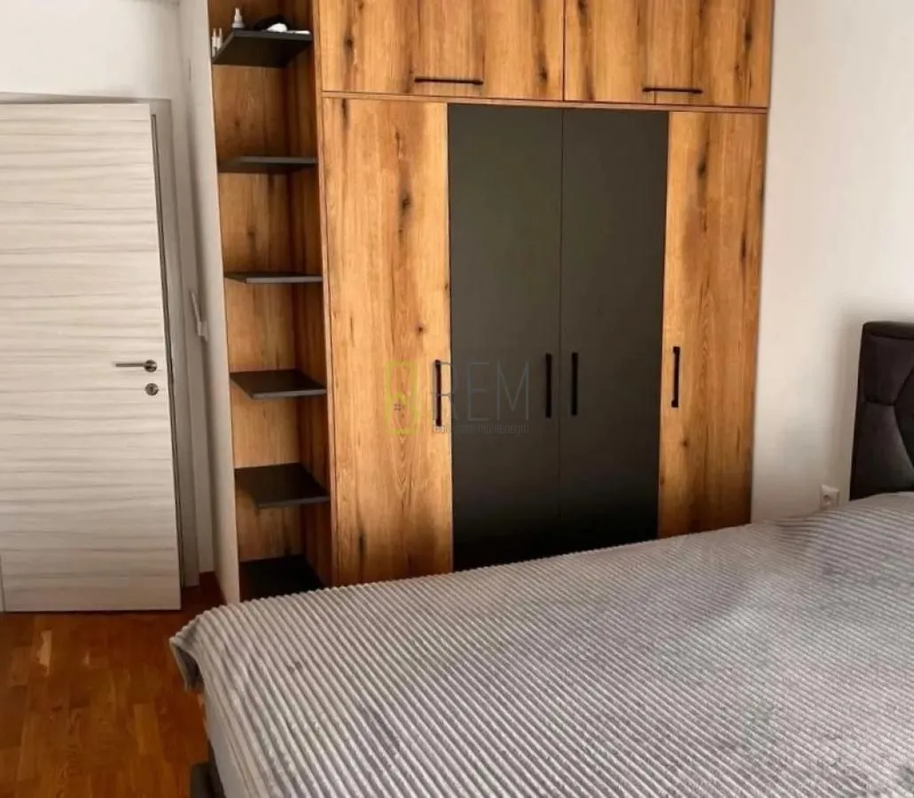 Prodaja, dvosoban stan, 91m², Ljubović, Podgorica