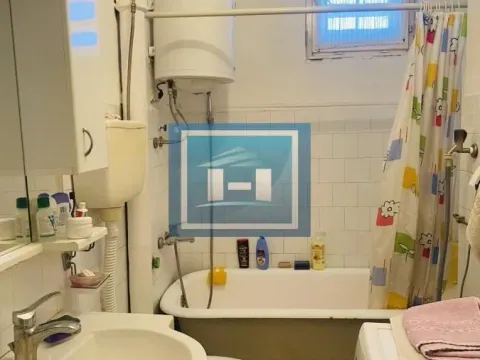 Prodaja, stan, 60m², Centar, Paraćin - image 8