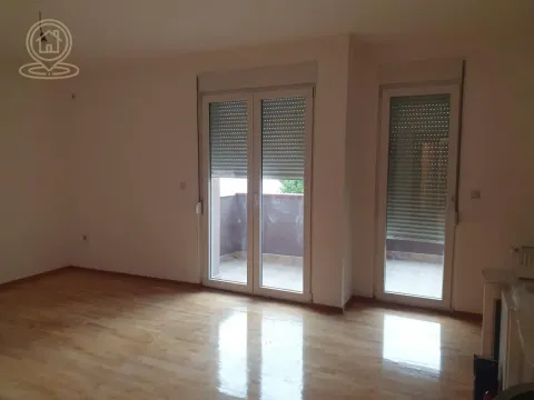 Izdavanje, četvorosoban stan, 116m², Palilula, Niš - image 4