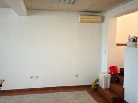 Rent, office space, 86m², Zabjelo, Podgorica - image 6