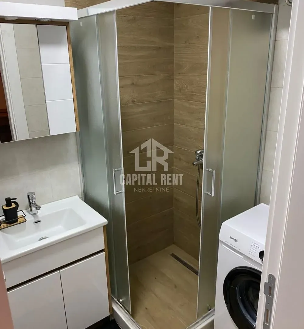Izdavanje, dvosoban stan, 47m², Ledine, Beograd