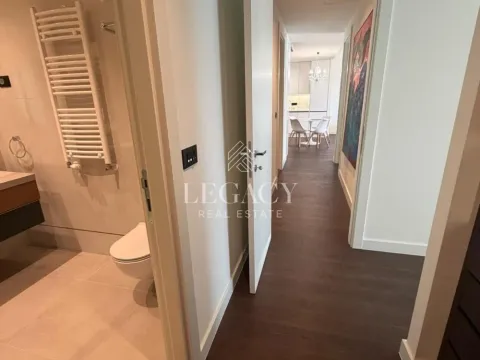 Rent, three bedroom apartment, 109m², Savski Venac, Beograd - image 17
