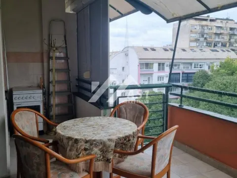 Izdavanje, trosoban stan, 105m², Centar, Novi Sad - image 6