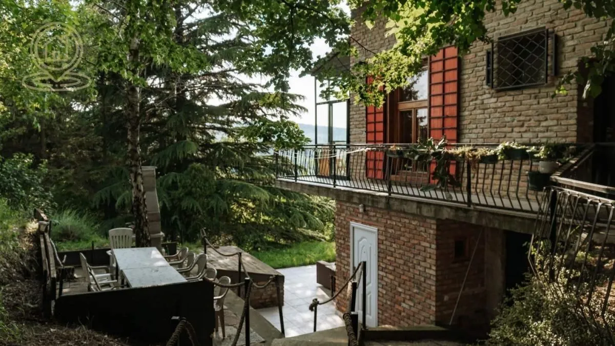 Prodaja, kuća, 367m², Irig, Srbija