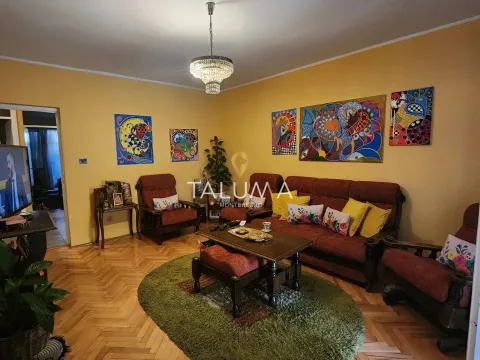 Sale, two bedroom apartment, 80m², Stara Varoš, Podgorica - image 1