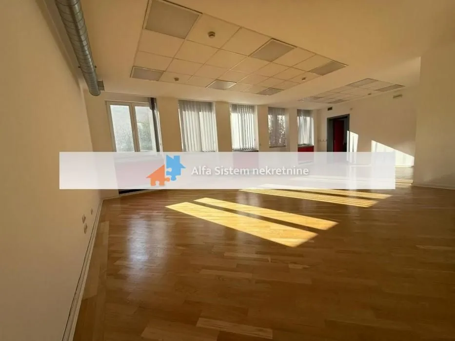 Rent, office space, 420m², Stari Grad, Beograd