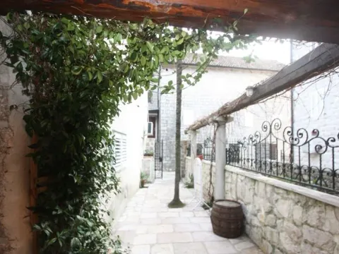 Sale, house, 162m², Risan, Kotor - image 12