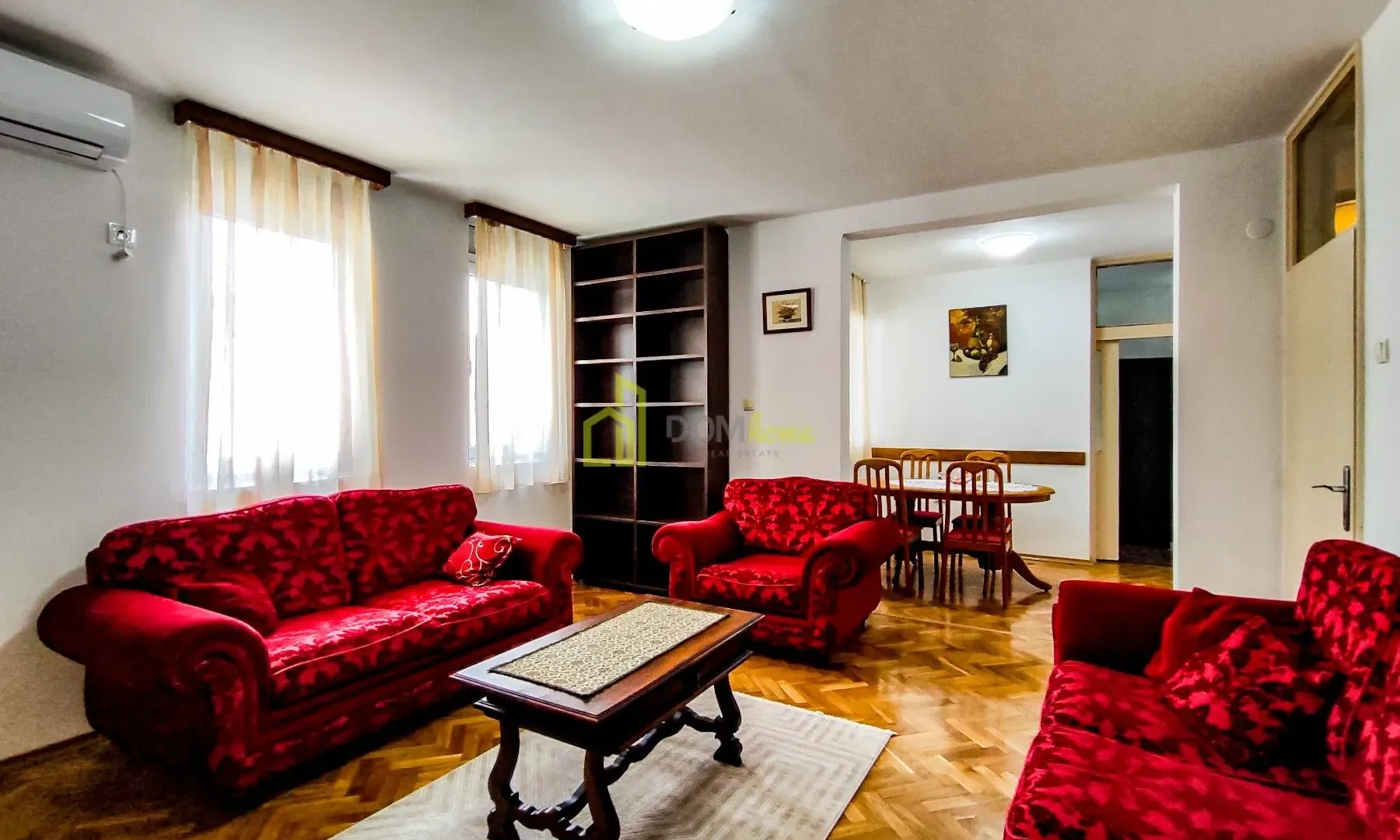 Izdavanje, četvorosoban stan, 95m², Blok 6, Podgorica