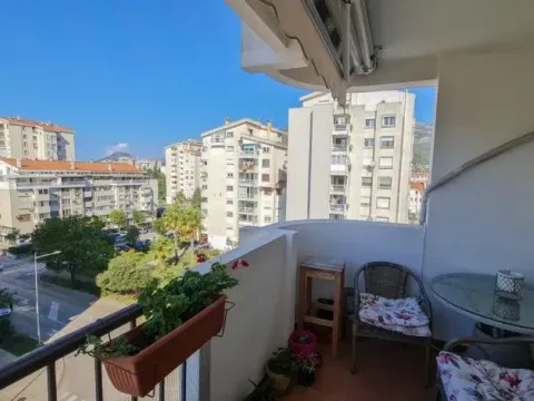 Rent, three bedroom apartment, 103m², Centar, Bar - image 9