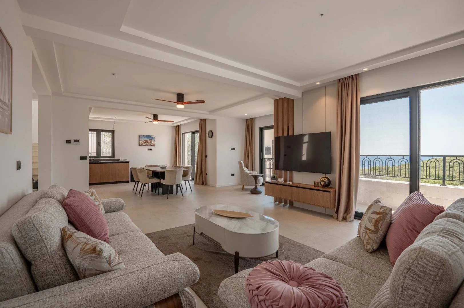 Sale, house, 318m², Reževići, Budva
