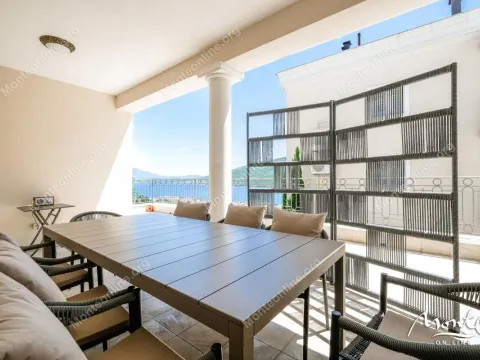 Sale, three bedroom apartment, 166m², Đenovići, Herceg Novi - image 24