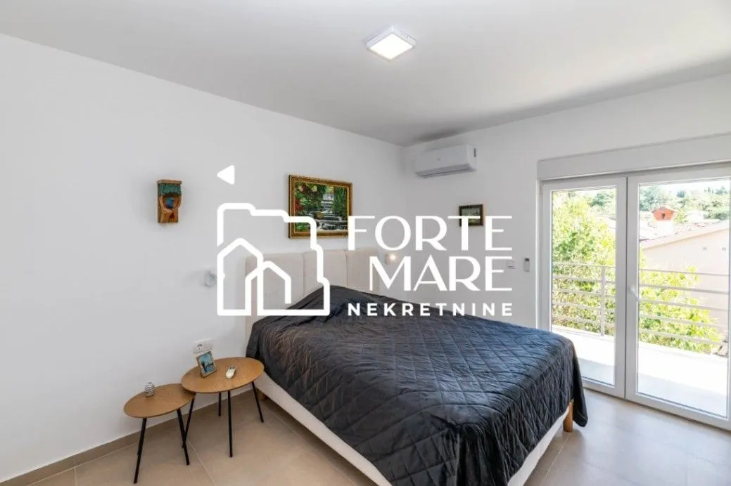 Prodaja, kuća, 294m², Herceg Novi, Crna Gora