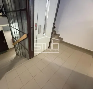 Prodaja, trosoban stan, 60m², Čukarica, Beograd - image 13