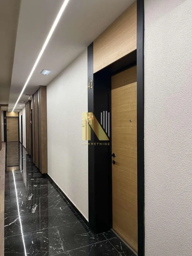 Rent, office space, 51m², Novi Sad, Srbija