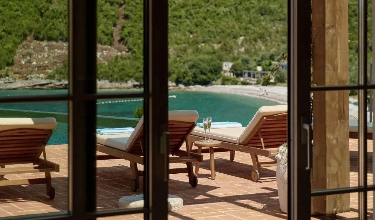 Sale, house, 800m², Žanjice, Herceg Novi