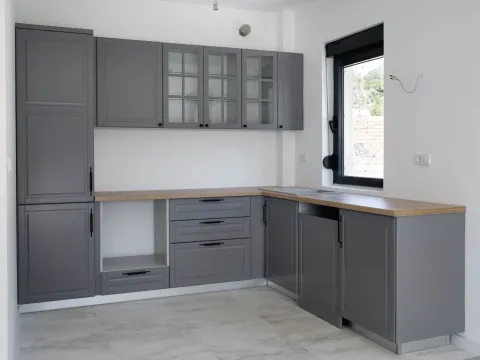 Prodaja, trosoban stan, 82m², Tivat, Crna Gora - image 5