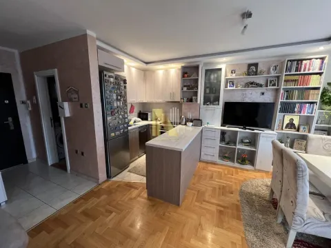 Prodaja, trosoban stan, 79m², Kej, Novi Sad Sve Podlokacije - image 3