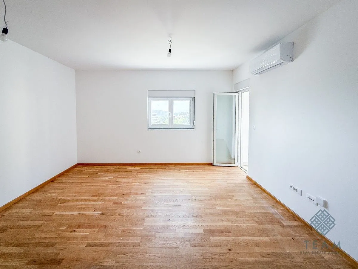 Sale, two bedroom apartment, 59m², Bečići, Budva