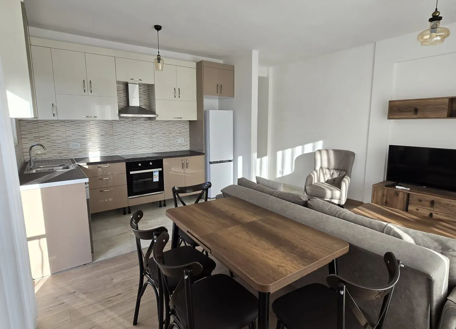 Prodaja, jednosoban stan, 52m², Stari Aerodrom, Podgorica