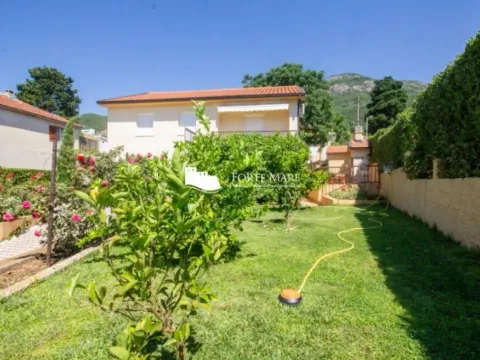 Prodaja, kuća, 200m², Đenovići, Herceg Novi - image 13