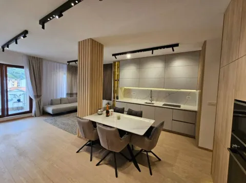 Sale, three bedroom apartment, 86m², Centar, Budva - image 2