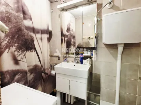 Prodaja, jednosoban stan, 50m², Novi Beograd Blok 72, Novi Beograd Sve Podlokacije - image 7