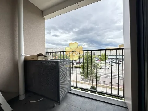 Izdavanje, poslovni prostor, 58m², Kod Capital Plaze, Podgorica - image 7