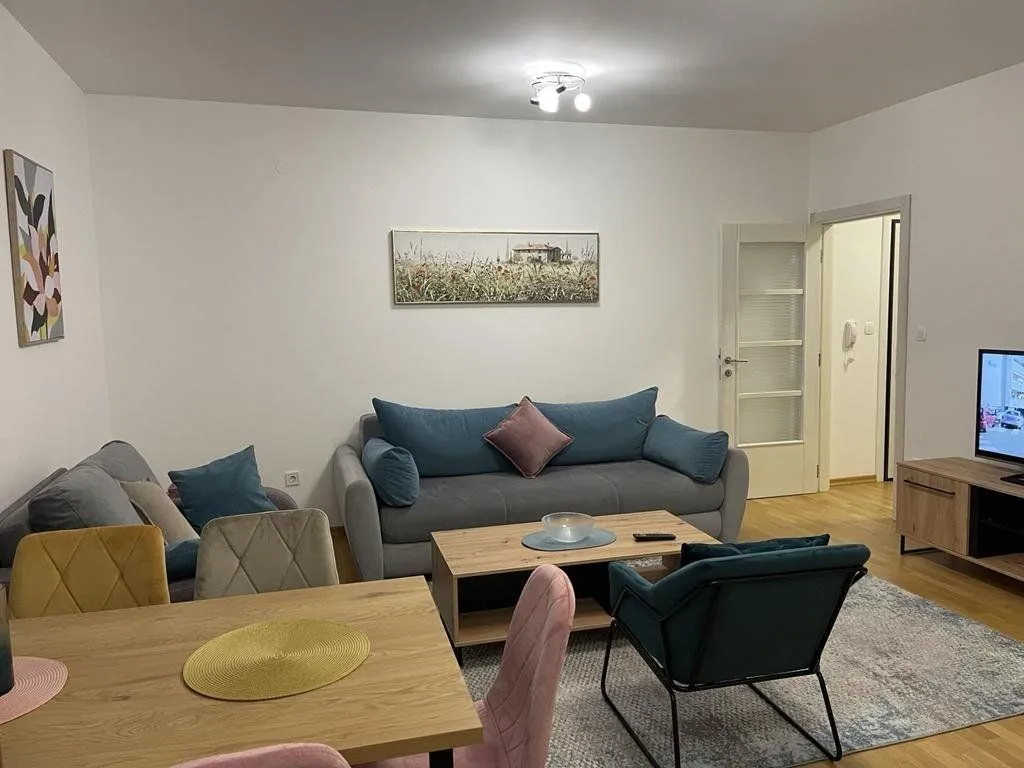 Rent, one bedroom apartment, 48m², Dalmatinska ulica, Podgorica