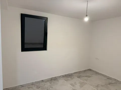 Sale, three bedroom apartment, 96m², Đuraševići, Tivat - image 13