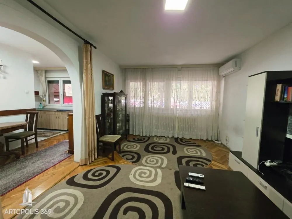 Izdavanje, jednosoban stan, 44m², Novi Beograd Sve Podlokacije, Beograd