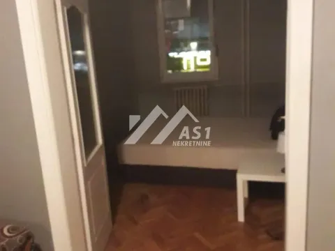 Rent, one bedroom apartment, 35m², Bulevar Oslobodjenja, Novi Sad Sve Podlokacije - image 4