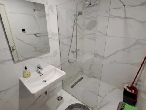 Izdavanje, jednosoban stan, 53m², Krivi Most, Podgorica - image 8