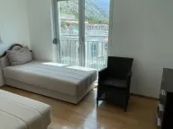 Prodaja, dvosoban stan, 76m², Dobrota, Kotor - image 7