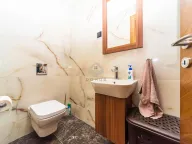 Rent, three bedroom apartment, 95m², Ljubović, Podgorica - image 12