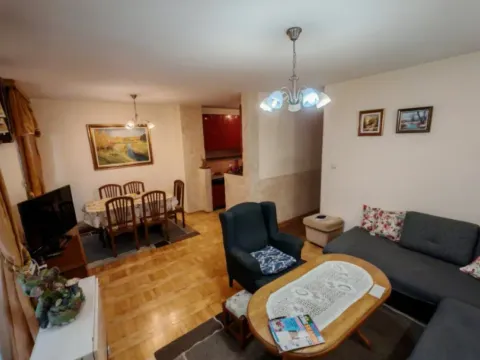 Sale, hospitality venue, 345m², Bečići, Budva - image 10