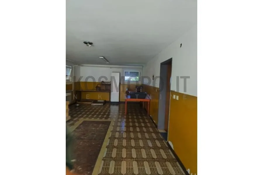 Prodaja, kuća, 399m², Arnajevo, Barajevo
