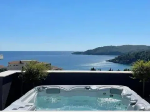 Izdavanje, jednosoban stan, 46m², Bečići, Budva