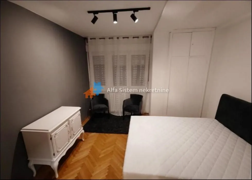 Rent, three bedroom apartment, 85m², Savski Venac, Beograd