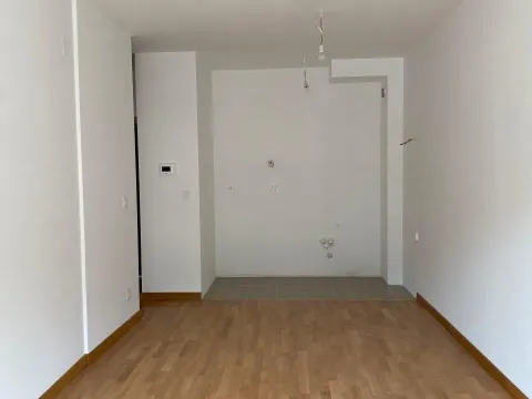 Sale, one bedroom apartment, 43m², Bečići, Budva - image 8