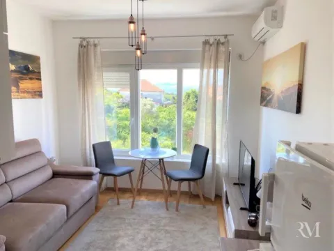 Rent, studio apartment, 25m², Kalimanj, Tivat - image 4