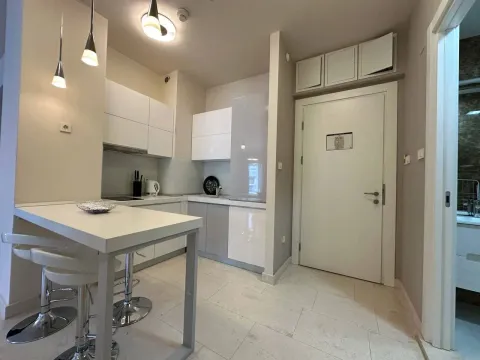 Prodaja, dvosoban stan, 89m², Tre Canne, Budva - image 3