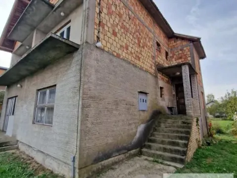 Prodaja, kuća, 256m², Deč, Pećinci - image 4