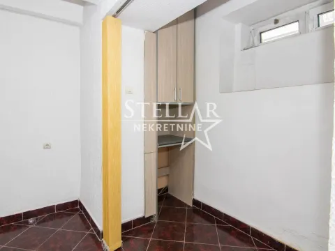 Rent, office space, 17m², Centar, Podgorica - image 6