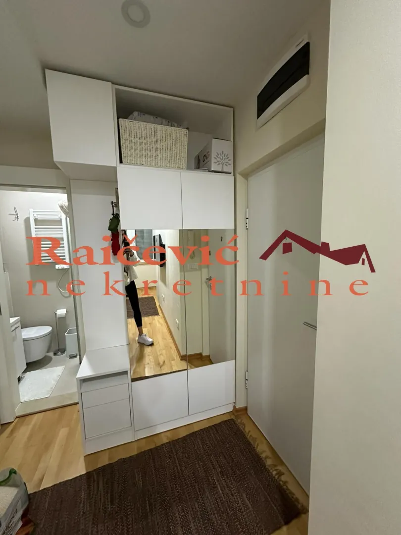 Prodaja, garsonjera, 19m², Stari Grad, Beograd