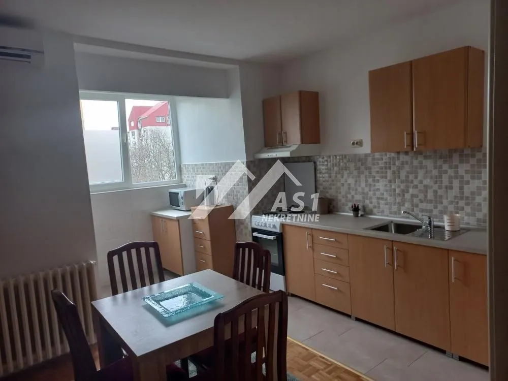 Izdavanje, dvosoban stan, 63m², Liman 4, Novi Sad Sve Podlokacije