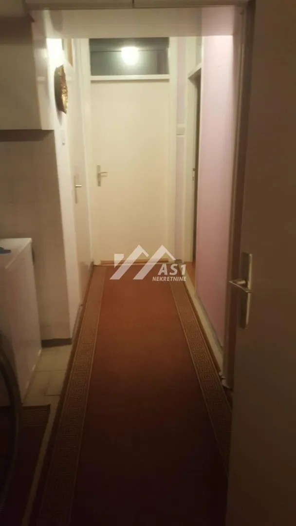 Izdavanje, trosoban stan, 85m², Liman 2, Novi Sad Sve Podlokacije
