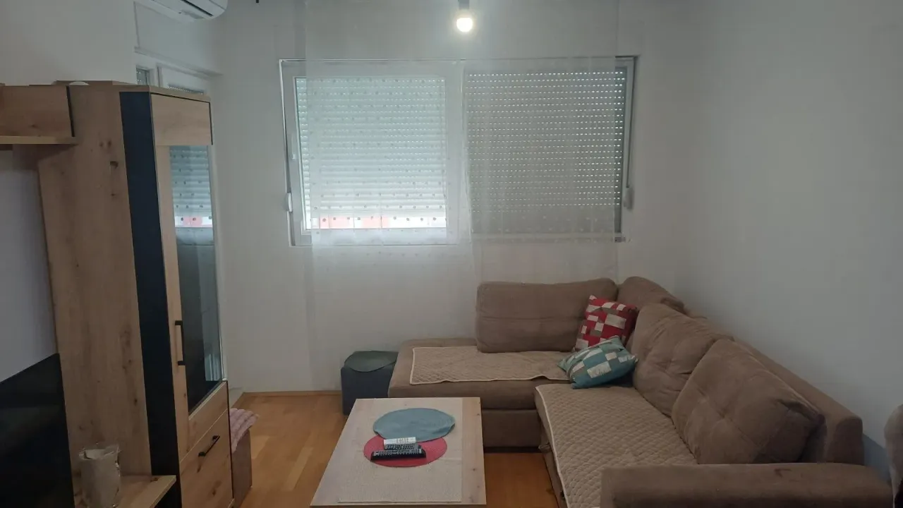 Izdavanje, jednosoban stan, 44m², Ljubović, Podgorica