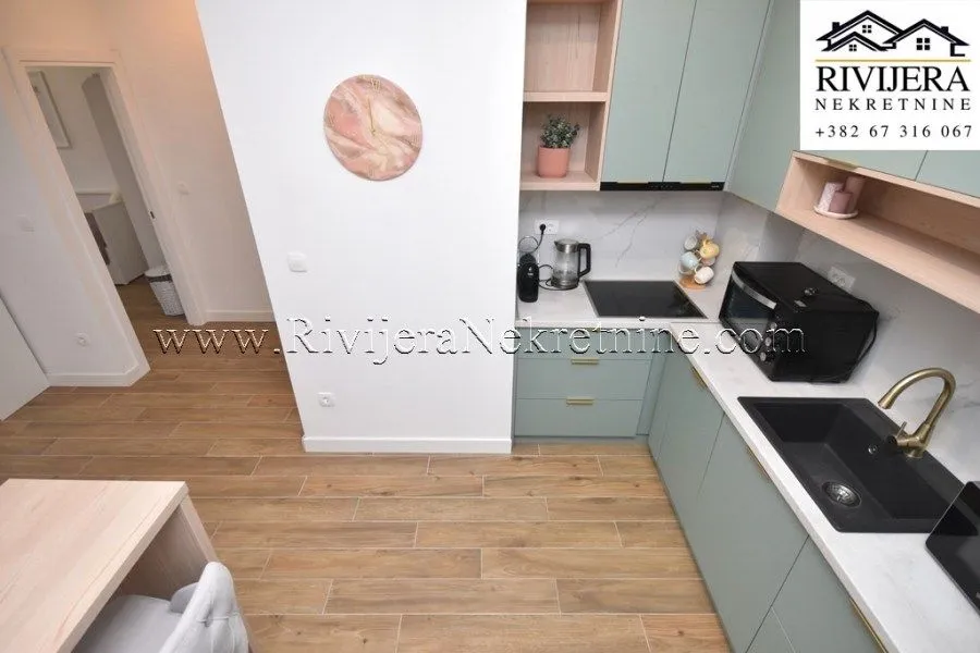 Prodaja, jednosoban stan, 49m², Đenovići, Herceg Novi