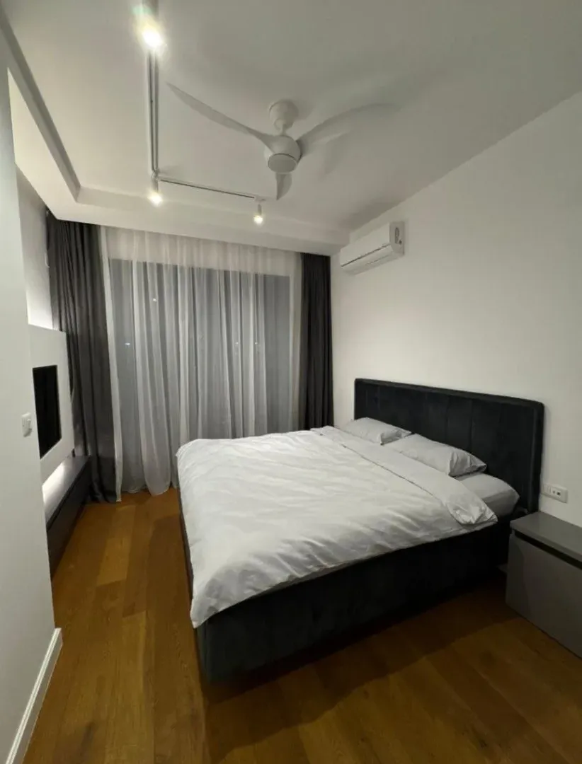 Sale, two bedroom apartment, 78m², Centar, Bar