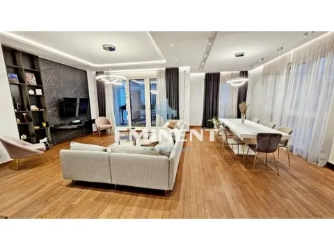 Izdavanje, četvorosoban stan, 178m², Kalenić Pijaca, Vračar Sve Podlokacije - image 2